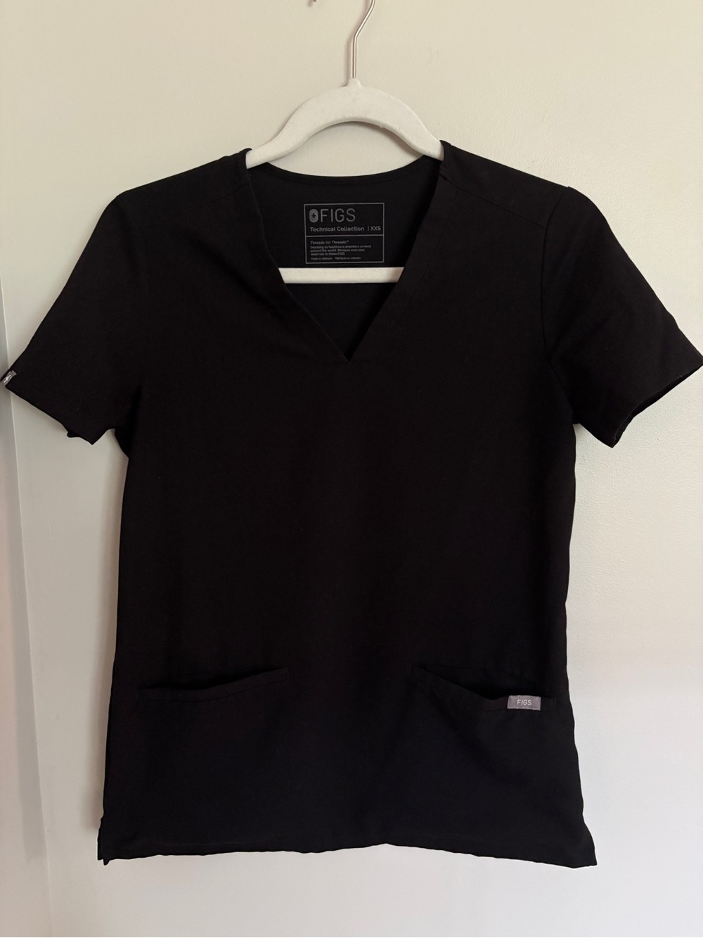 Figs Black V-Neck Short Sleeve Medical Top